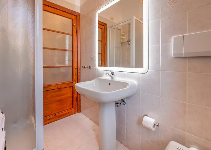 Casa Olli Al Mare 세스트리레반떼